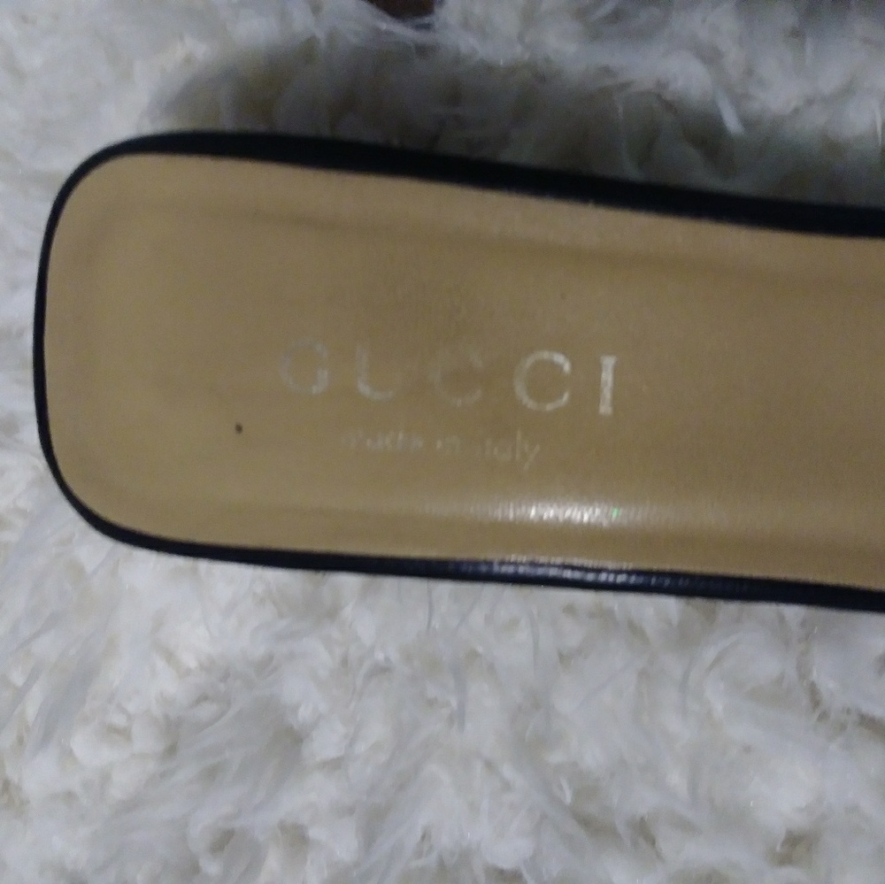Shoes - Picture 3 of 4